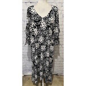 Lane Bryant Black and White Floral Pullover Stretchy Maxi Dress 18/20